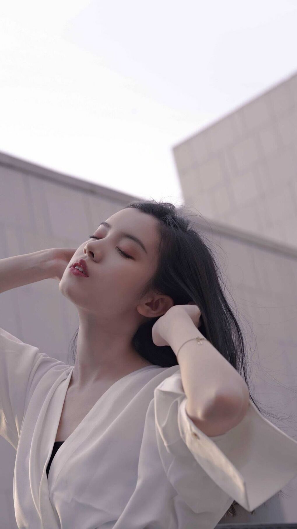 塞维利亚的奇迹,用连续得分织成天网,阿劳霍在死角中锁定胜局