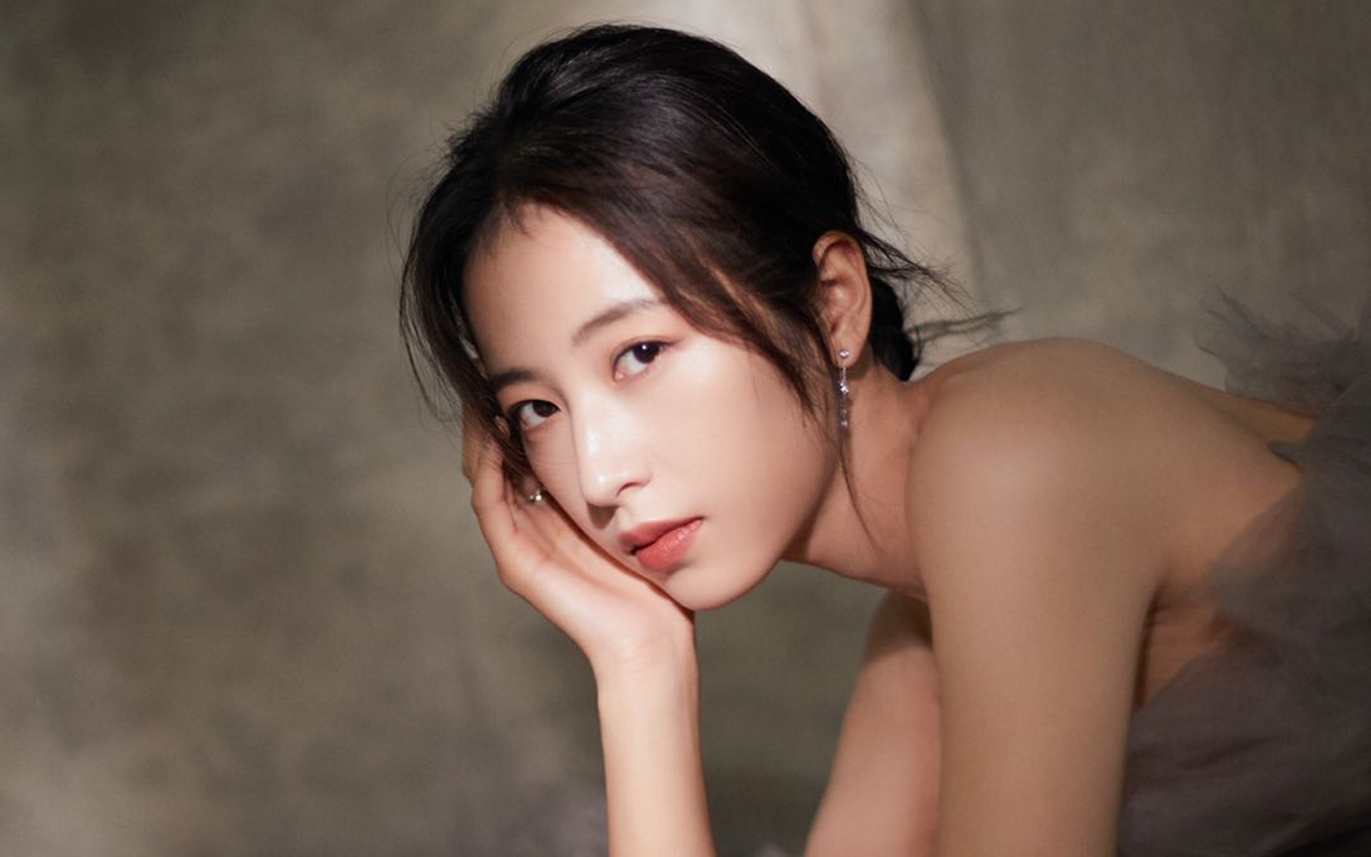 跨越山海的压制艺术,从勇士的团队浪潮到英格拉姆的关键接管