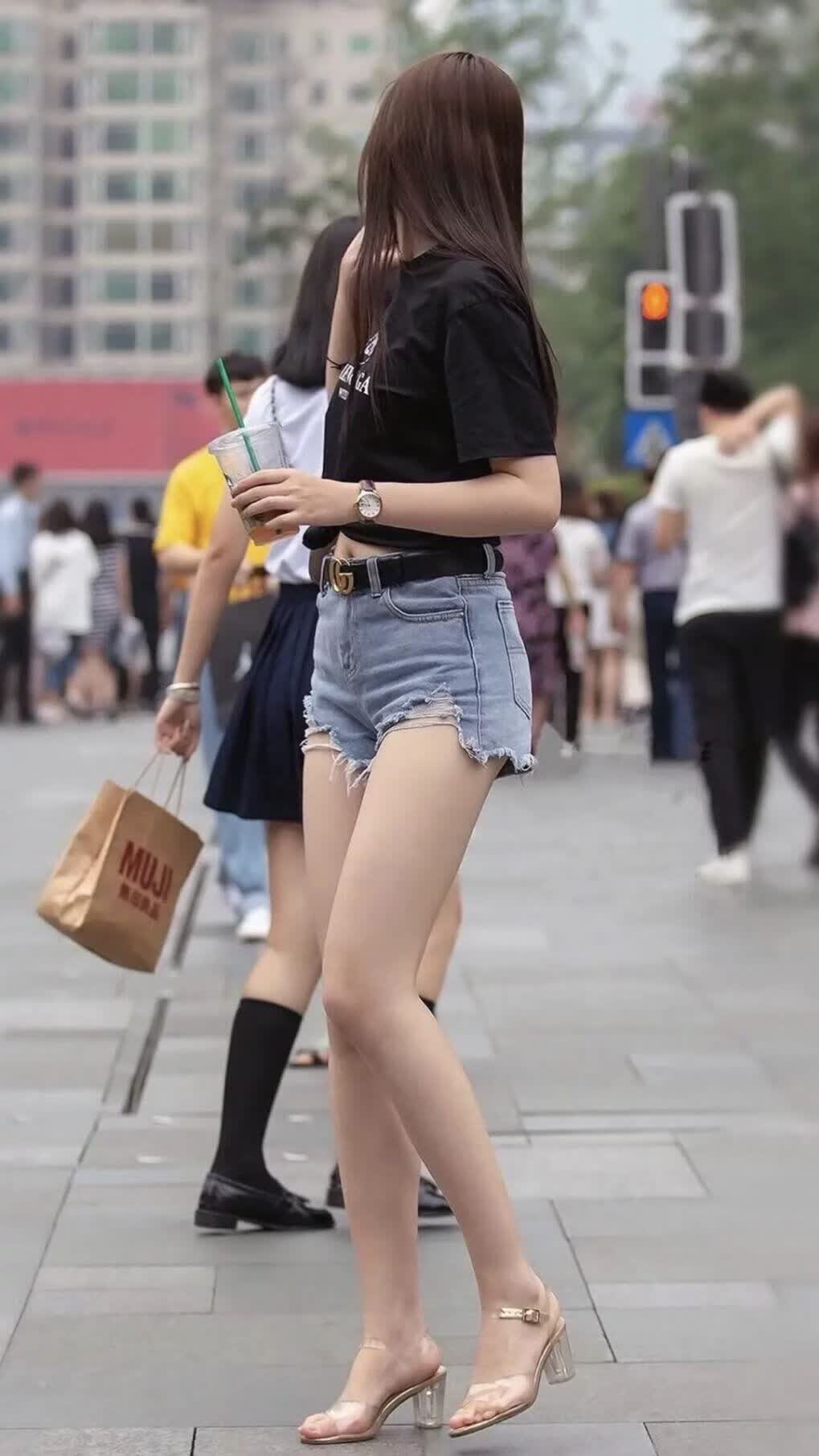 控球狂潮下的新核崛起,当乌拉圭的精密齿轮碾过孟加拉湾